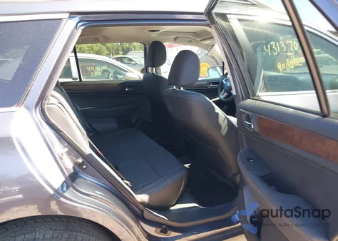 2016 Subaru Outback 3.6R Limited из США, поврежденный, VIN 4S4BSENC2G3274937